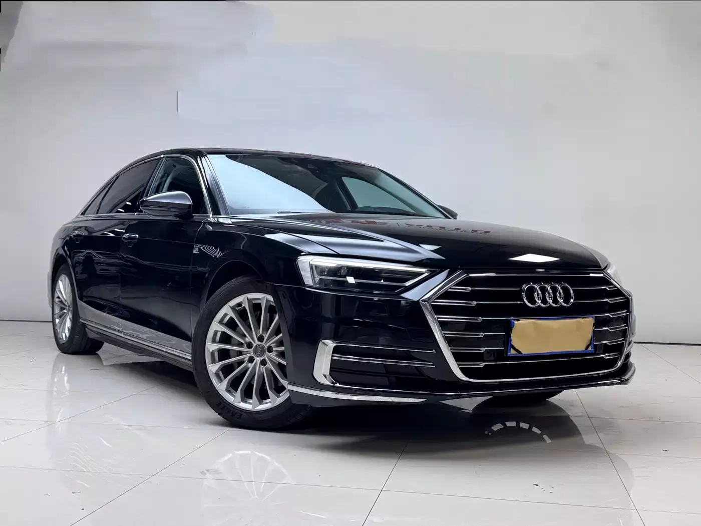 Audi A8 2019 A8L 50 TFSI quattro Comfort фото 3