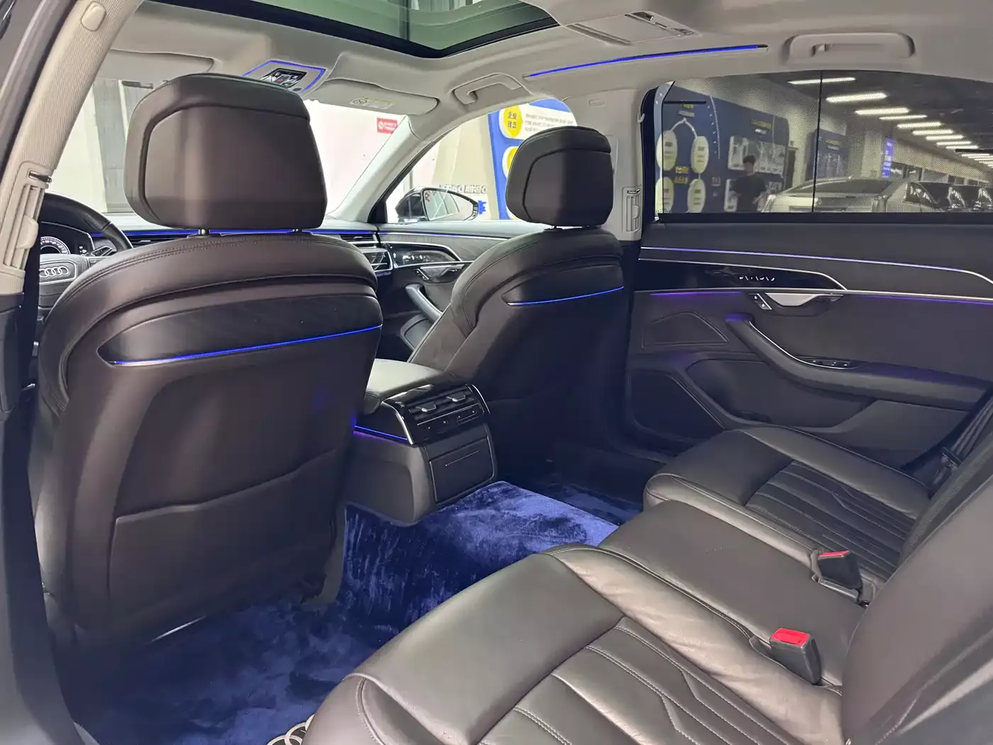 Audi A8 2019 A8L 50 TFSI quattro Comfort фото 11