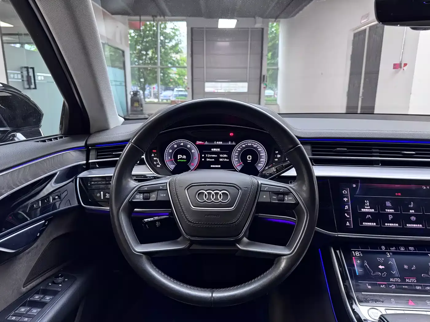 Audi A8 2019 A8L 50 TFSI quattro Comfort фото 14