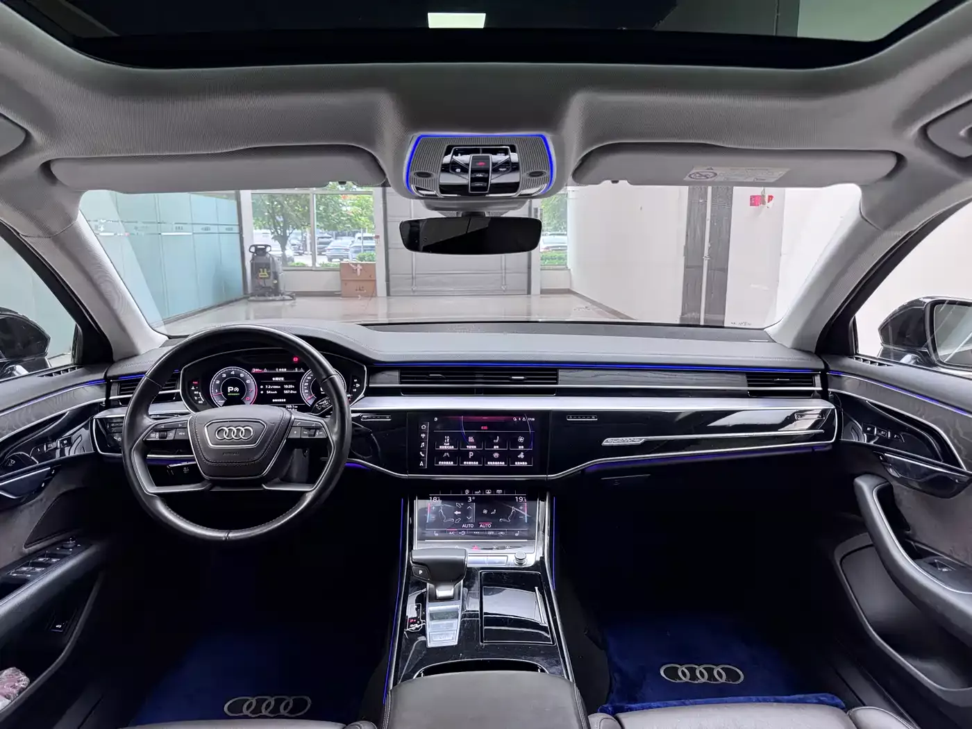 Audi A8 2019 A8L 50 TFSI quattro Comfort фото 16