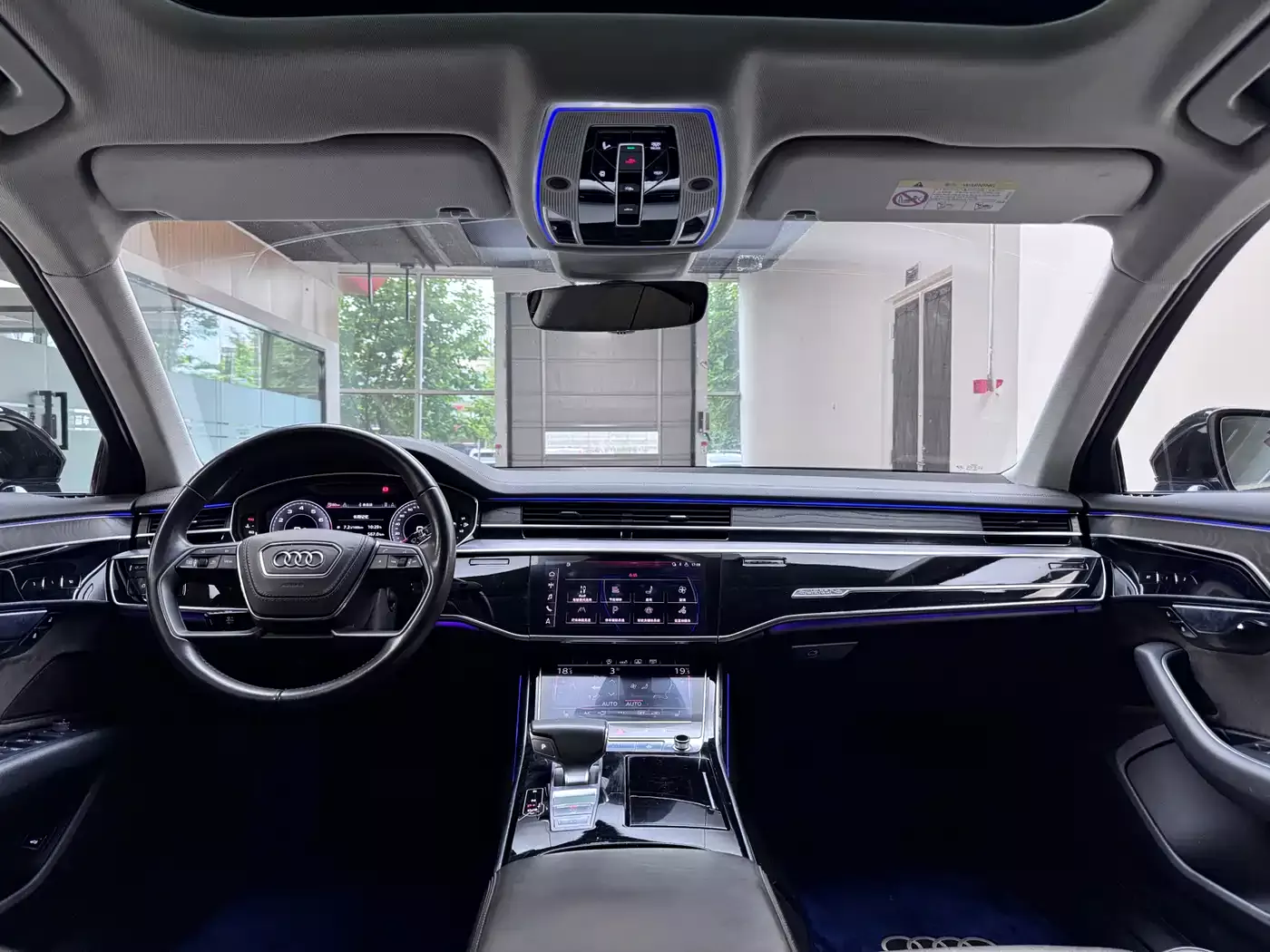 Audi A8 2019 A8L 50 TFSI quattro Comfort фото 18