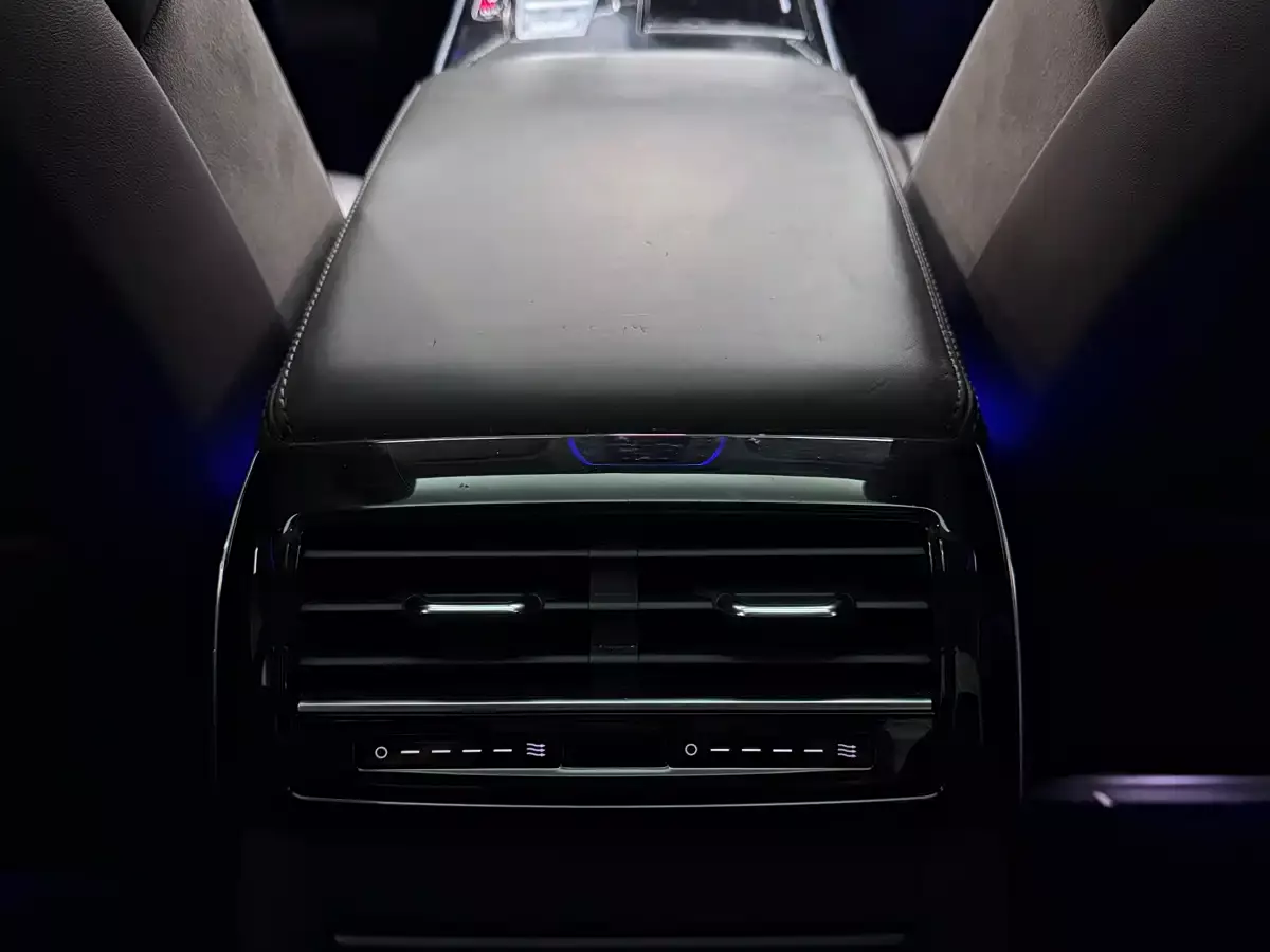 Audi A8 2019 A8L 50 TFSI quattro Comfort фото 30