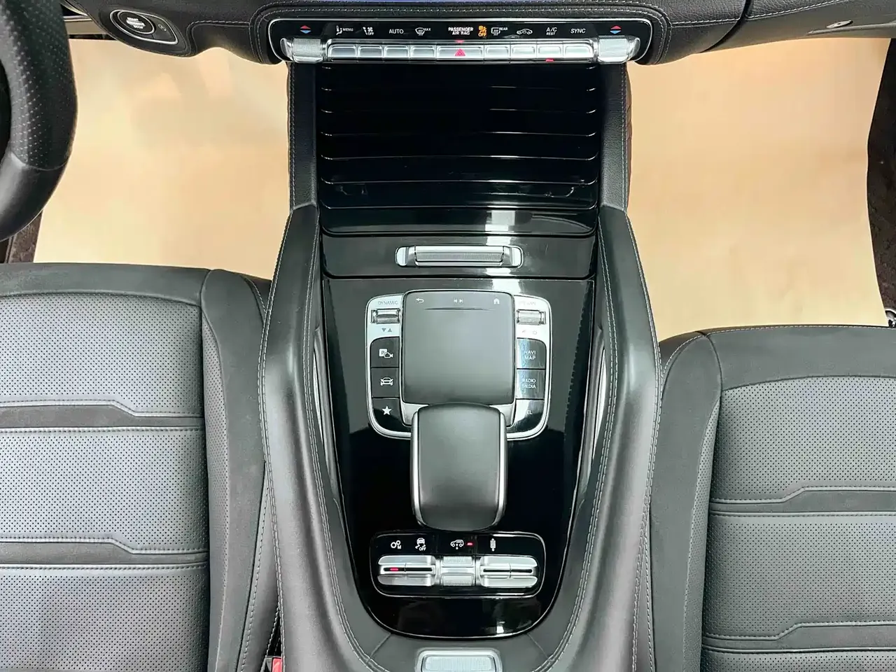 Mercedes-Benz GLE AMG 2020 AMG GLE 53 4MATIC+ фото 17