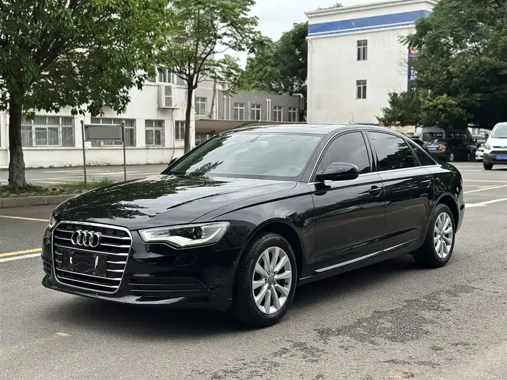 Audi A6L 2015 TFSI Millionth Anniversary Intelligent Leader Type