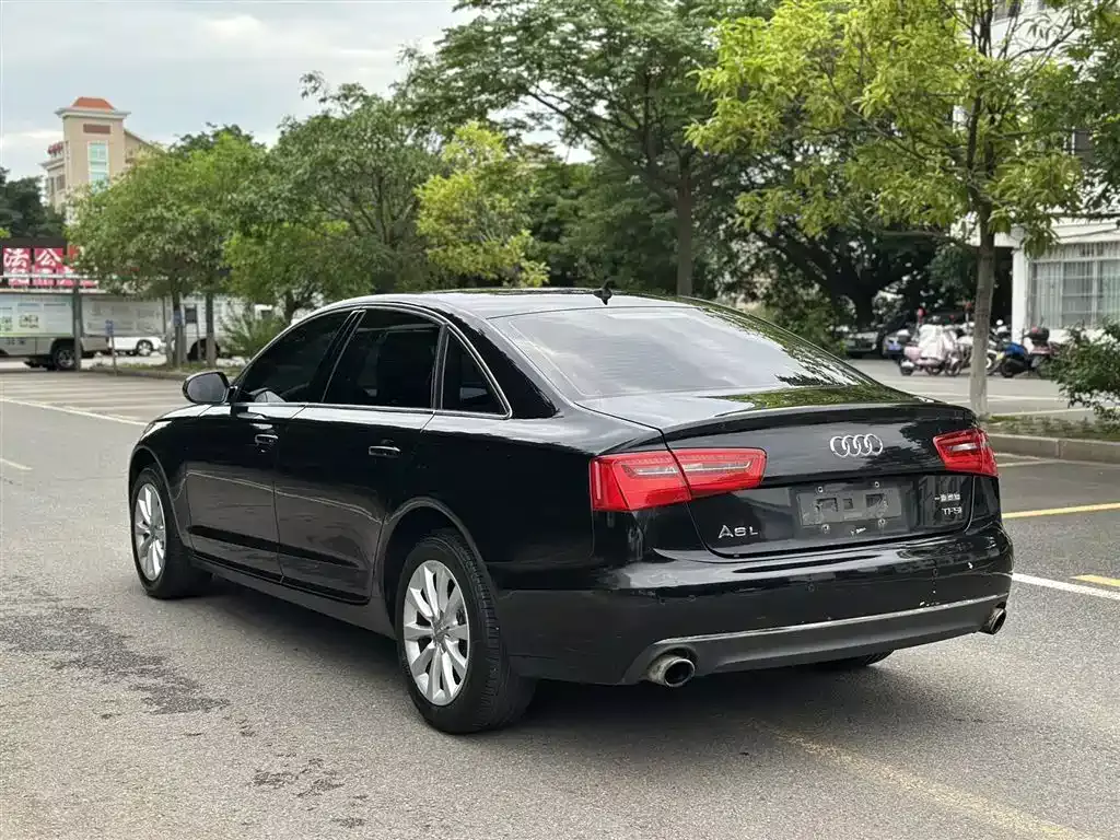 Audi A6L 2015 TFSI Millionth Anniversary Intelligent Leader Type фото 6
