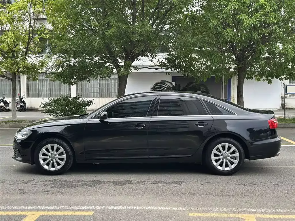 Audi A6L 2015 TFSI Millionth Anniversary Intelligent Leader Type фото 7