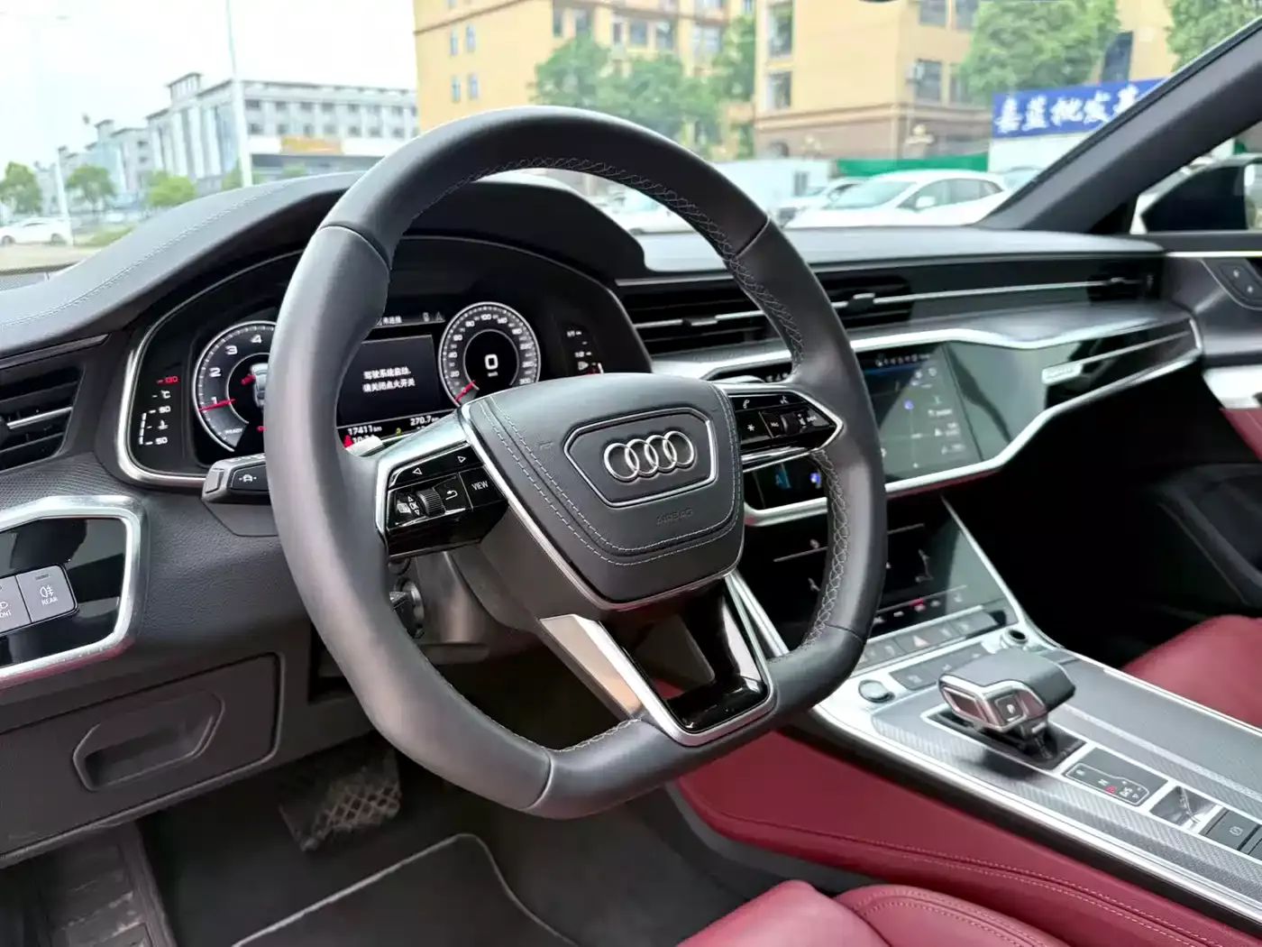 Audi A7L 2024 45 TFSI quattro Black Warrior Edition фото 14