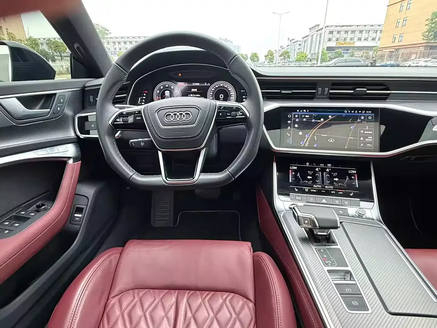 Audi A7L 2024 45 TFSI quattro Black Warrior Edition фото 16