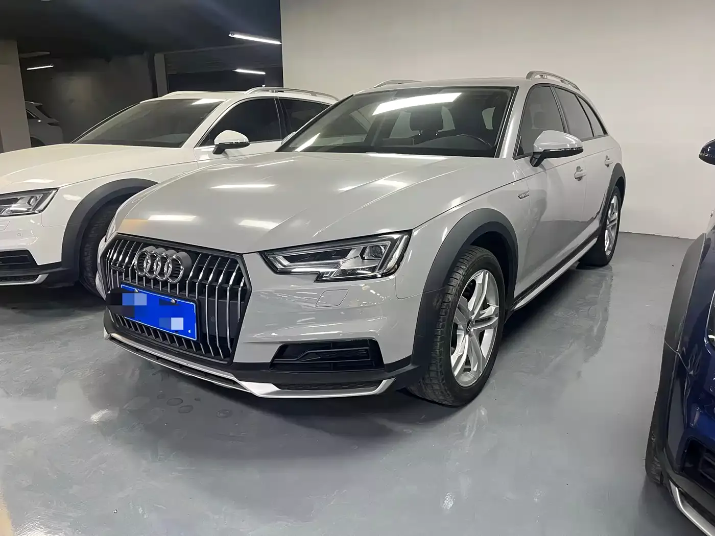 Audi A4 (Import) 2017 45 TFSI allroad quattro Fashion