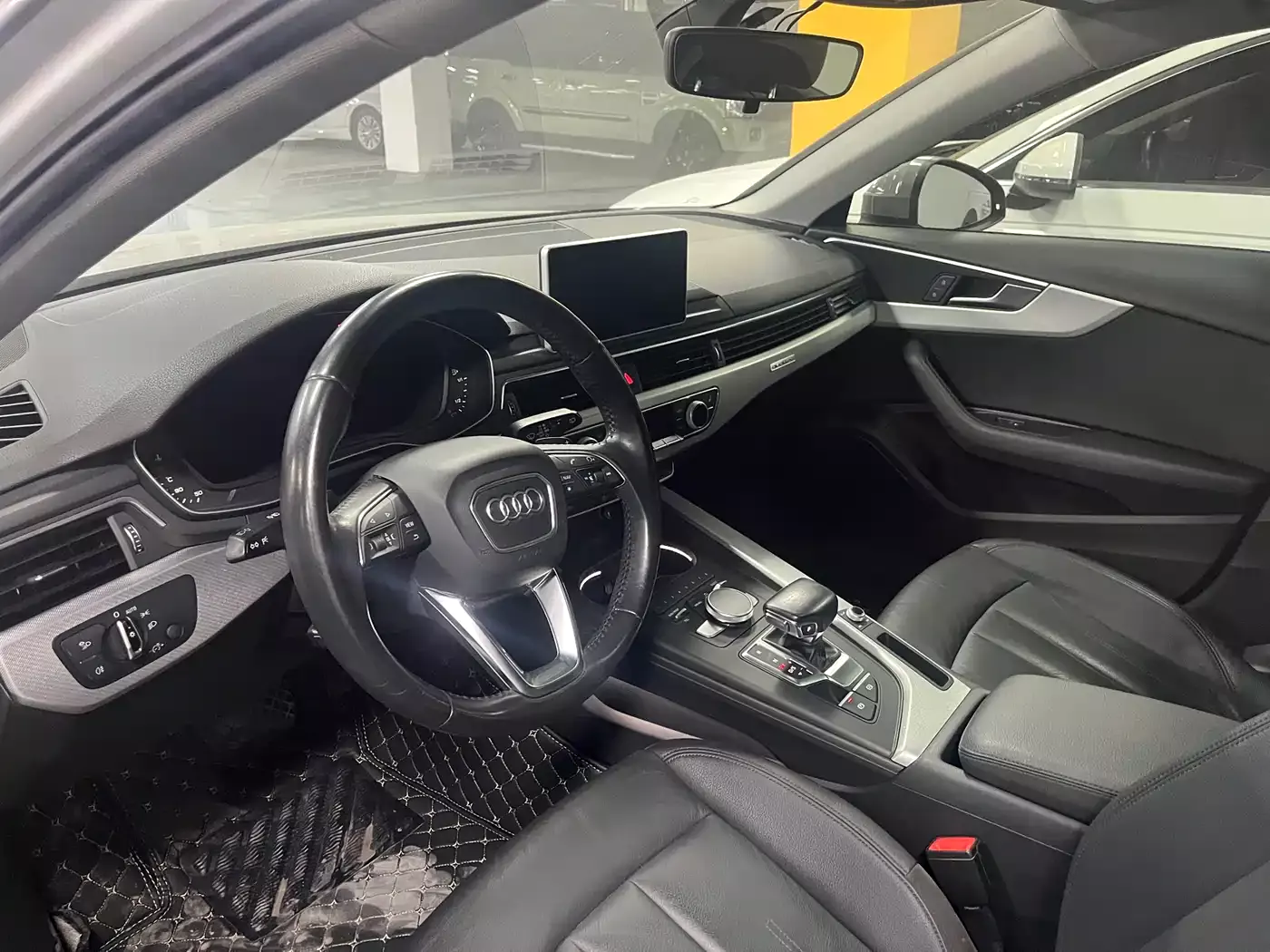 Audi A4 (Import) 2017 45 TFSI allroad quattro Fashion фото 4