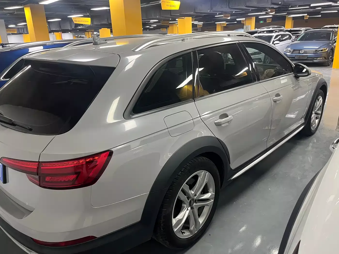 Audi A4 (Import) 2017 45 TFSI allroad quattro Fashion фото 9