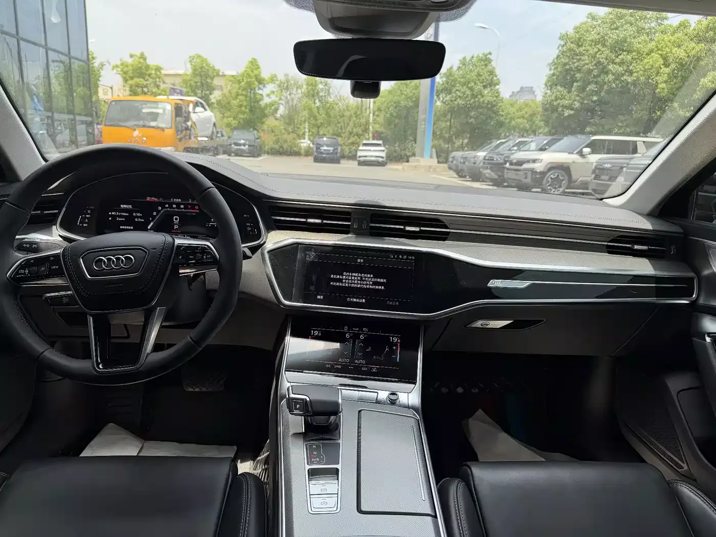 Audi A6L 2026 Model Year 45 TFSI quattro Premium Dynamic фото 4