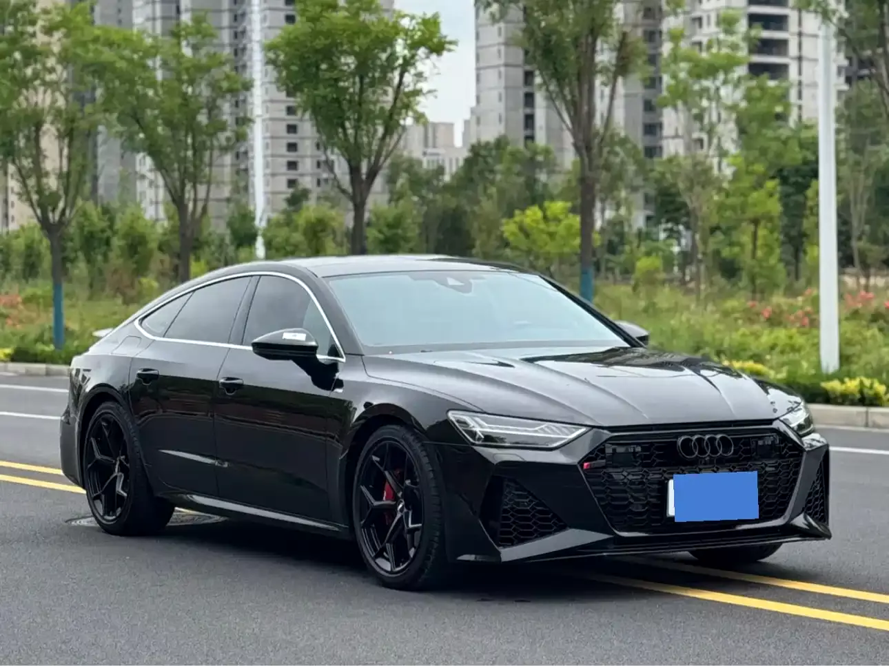 Audi A7 2023 Model 45 TFSI Premium Selection Edition фото 3