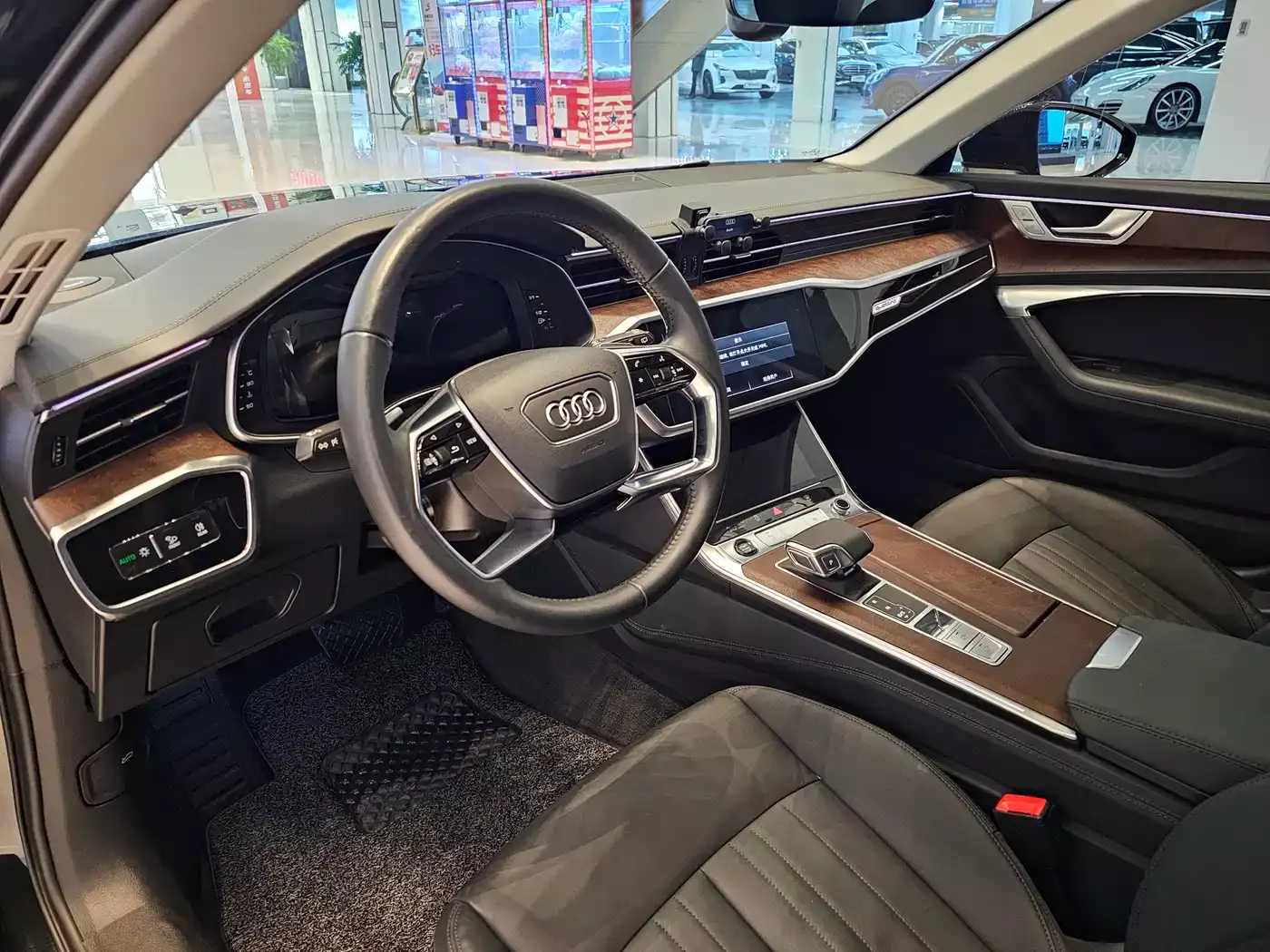 Audi A6 (Import) 2021 allroad quattro Explorer 55 TFSI Premium Off-road фото 9