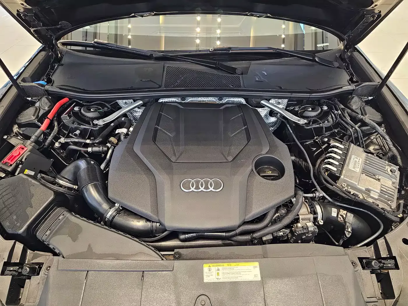 Audi A6 (Import) 2021 allroad quattro Explorer 55 TFSI Premium Off-road фото 21