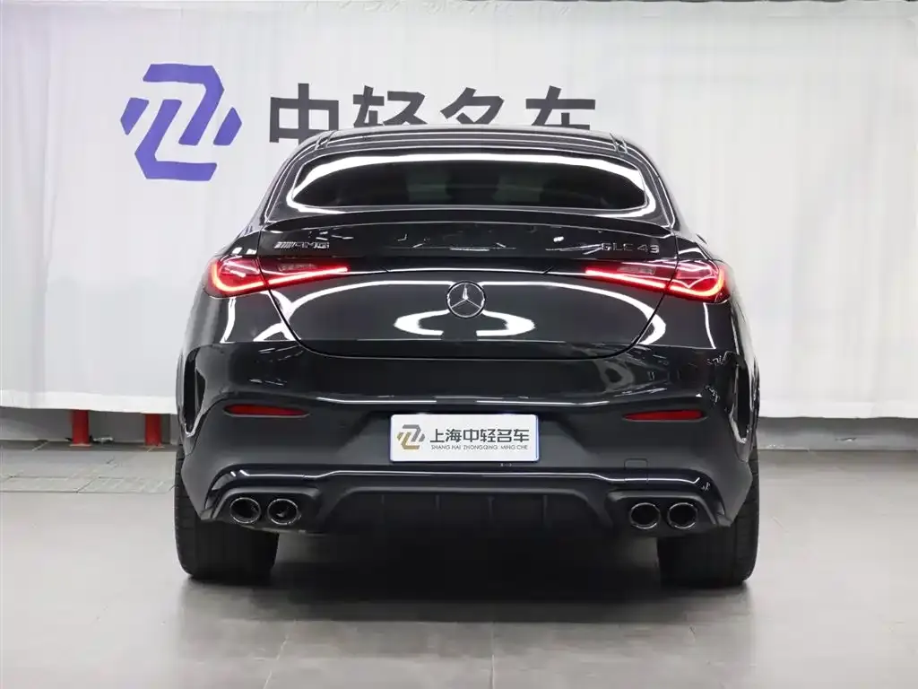 Mercedes-Benz GLC Coupe AMG 2025 AMG GLC 43 4MATIC Coupe SUV фото 4