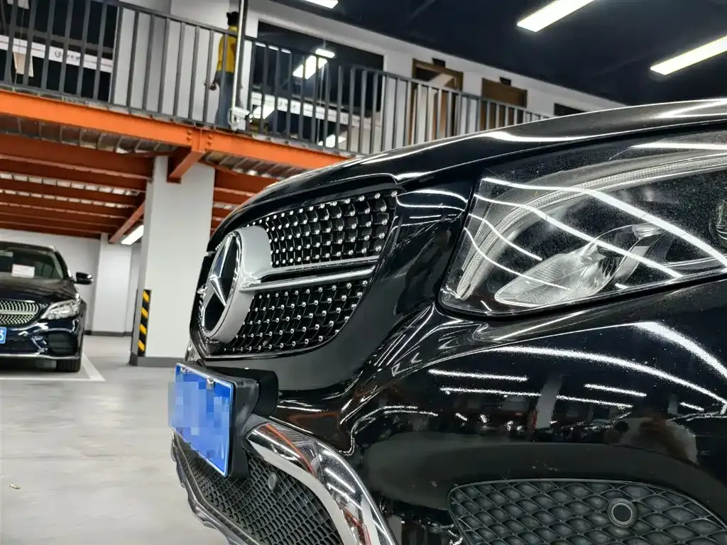 Mercedes-Benz GLC 2016 GLC 260 4MATIC Luxury фото 18