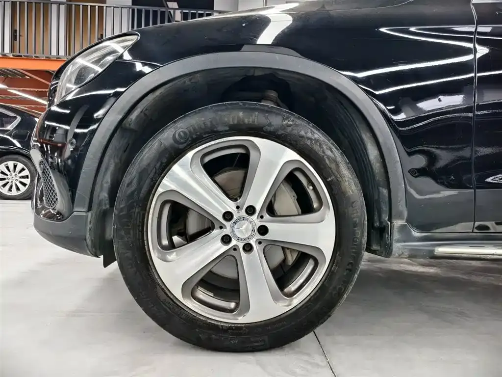 Mercedes-Benz GLC 2016 GLC 260 4MATIC Luxury фото 19