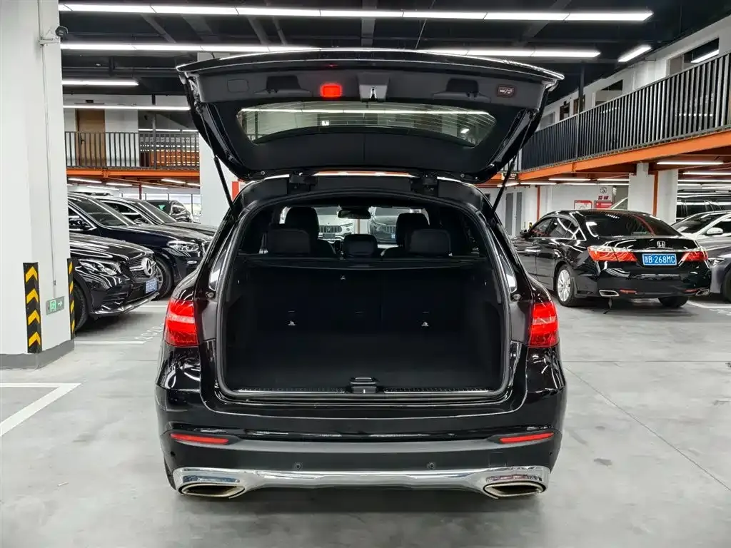 Mercedes-Benz GLC 2016 GLC 260 4MATIC Luxury фото 22