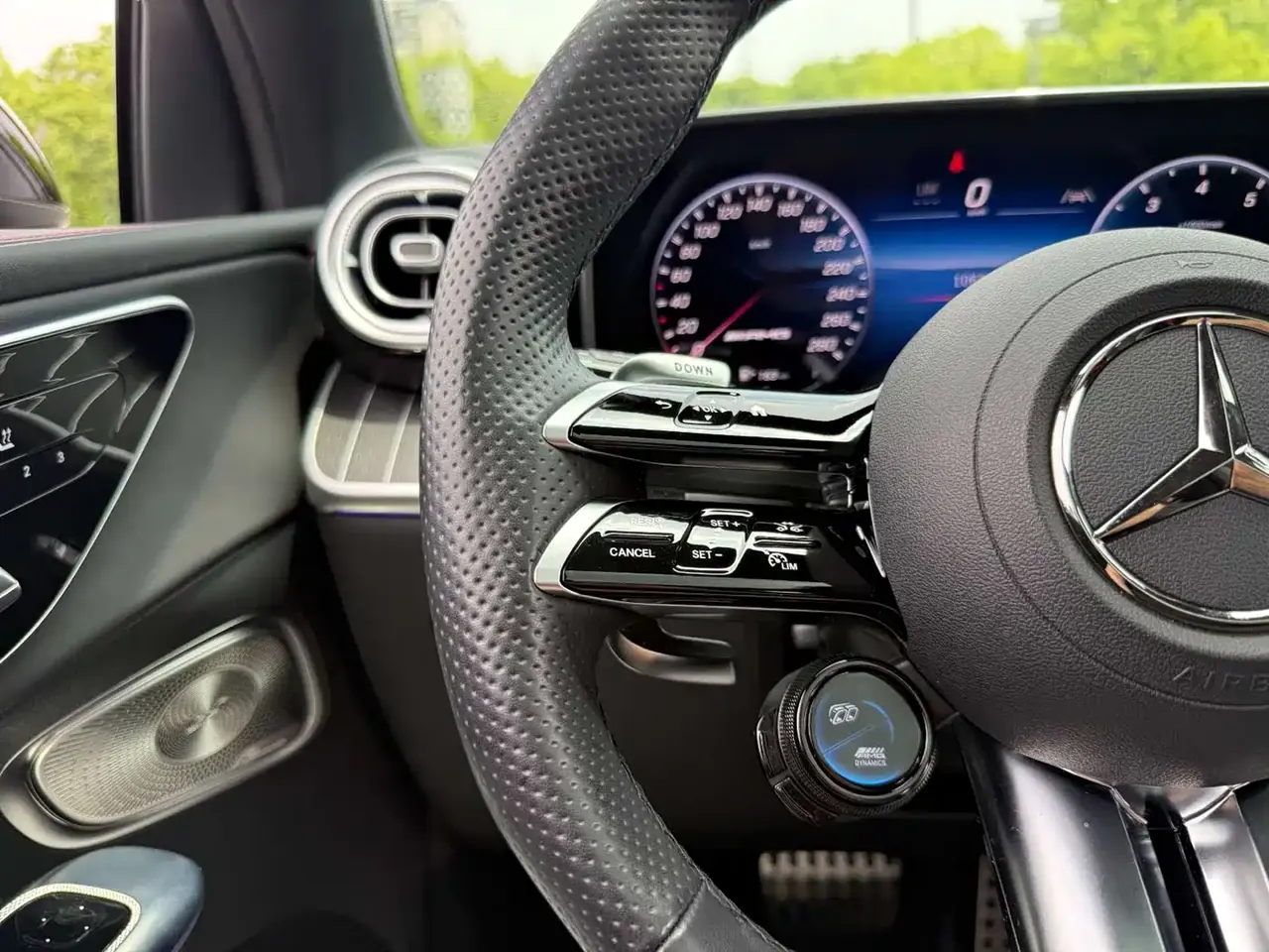 Mercedes-Benz GLC Coupe AMG 2025 AMG GLC 43 4MATIC Coupe SUV фото 10