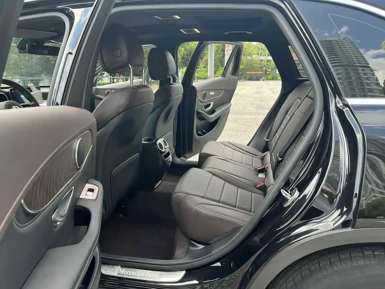 Mercedes-Benz GLC 2020 GLC 260 L 4MATIC Luxury фото 5