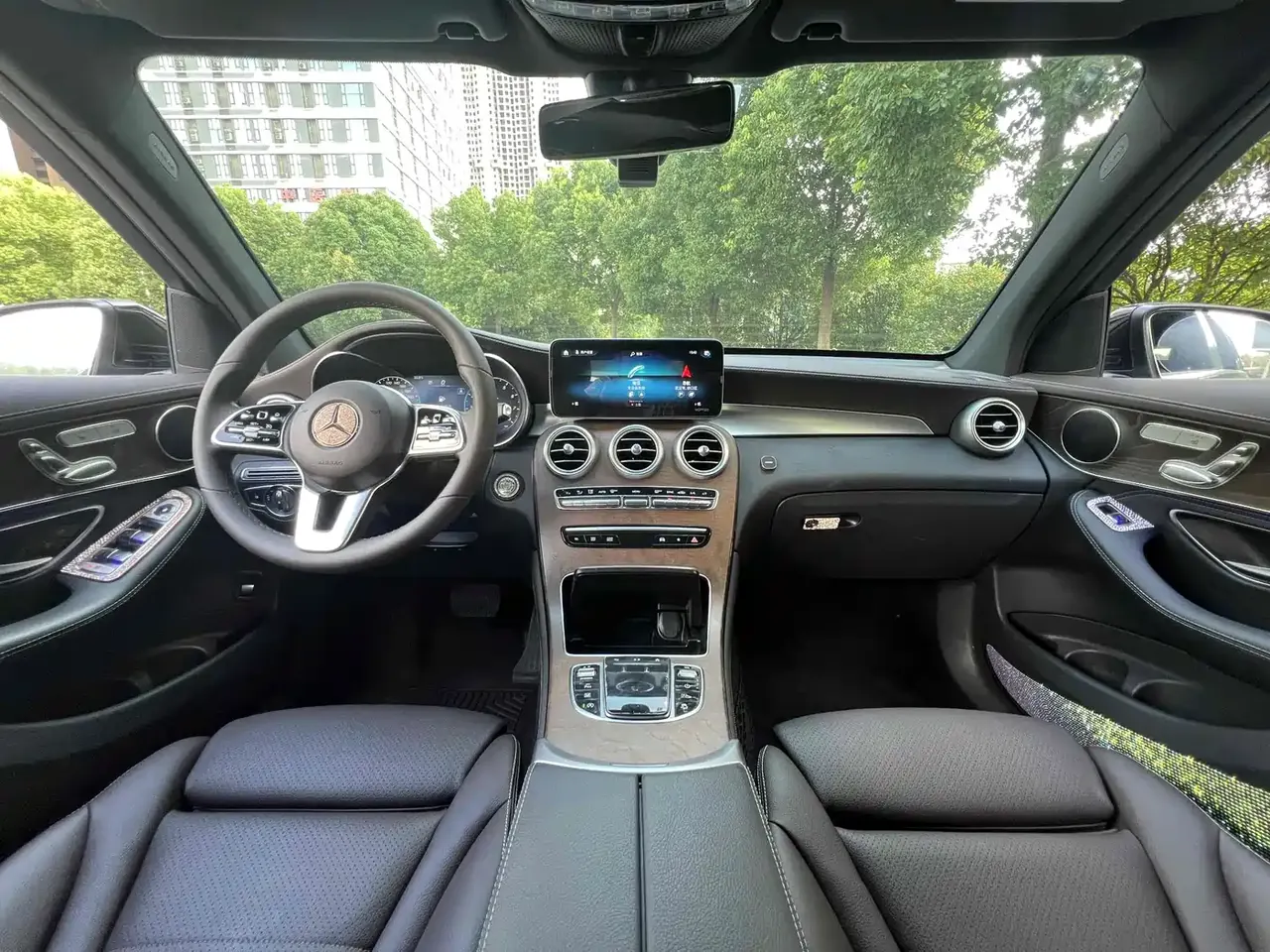 Mercedes-Benz GLC 2020 GLC 260 L 4MATIC Luxury фото 8