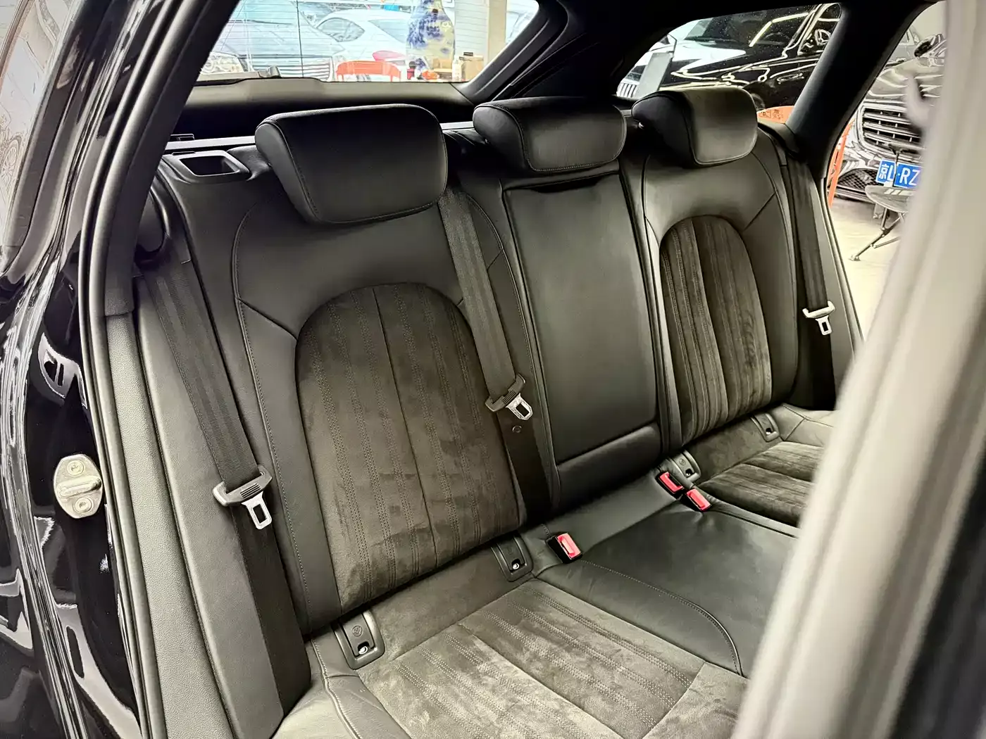 Audi A6 (Import) 2017 Avant 40 TFSI Sport фото 13