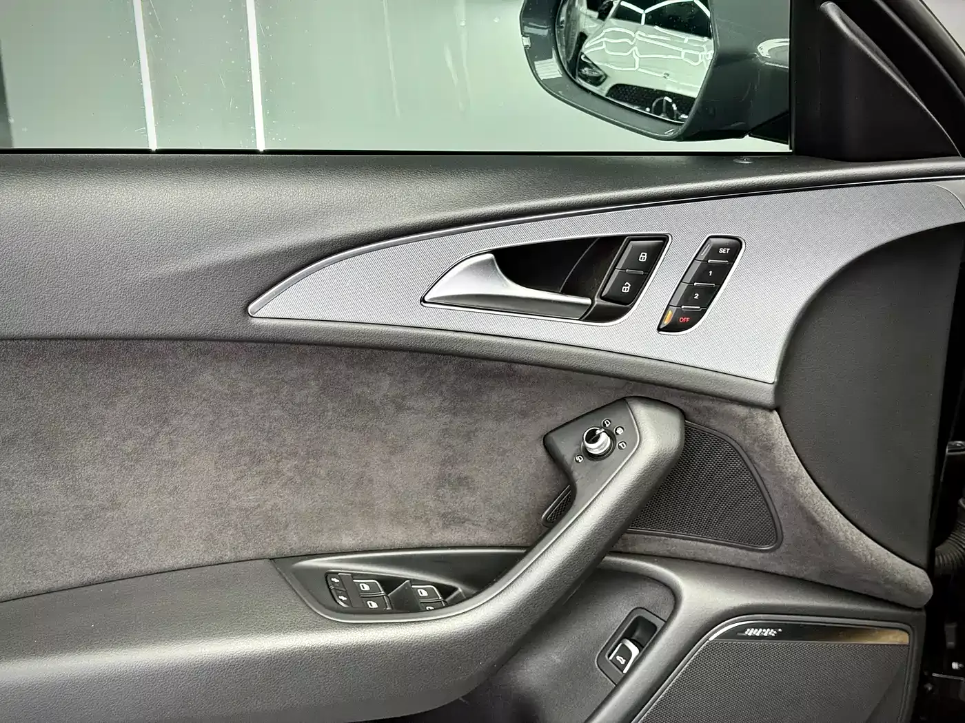 Audi A6 (Import) 2017 Avant 40 TFSI Sport фото 17