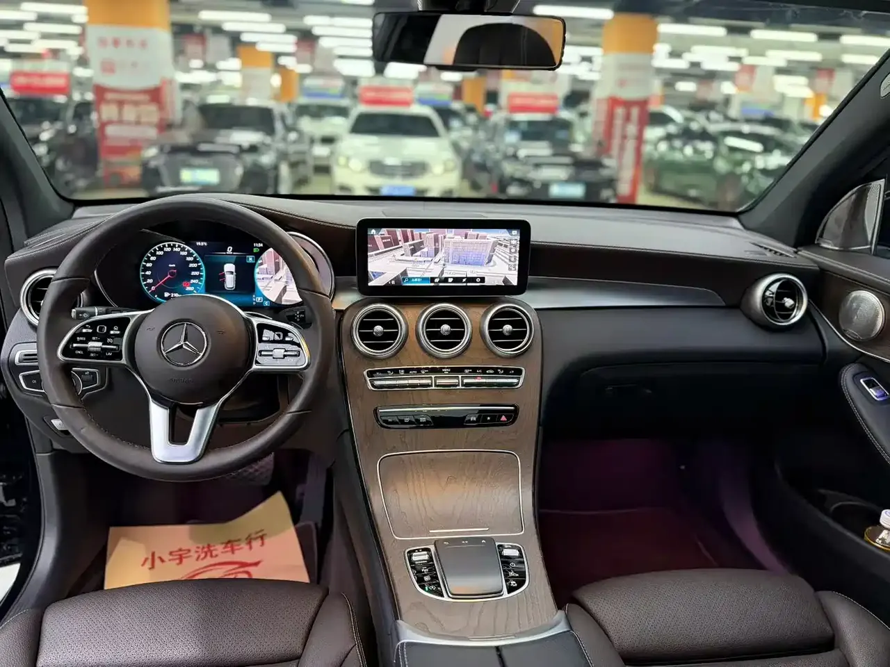 Mercedes-Benz GLC 2021 GLC 300 L 4MATIC Sporty фото 10
