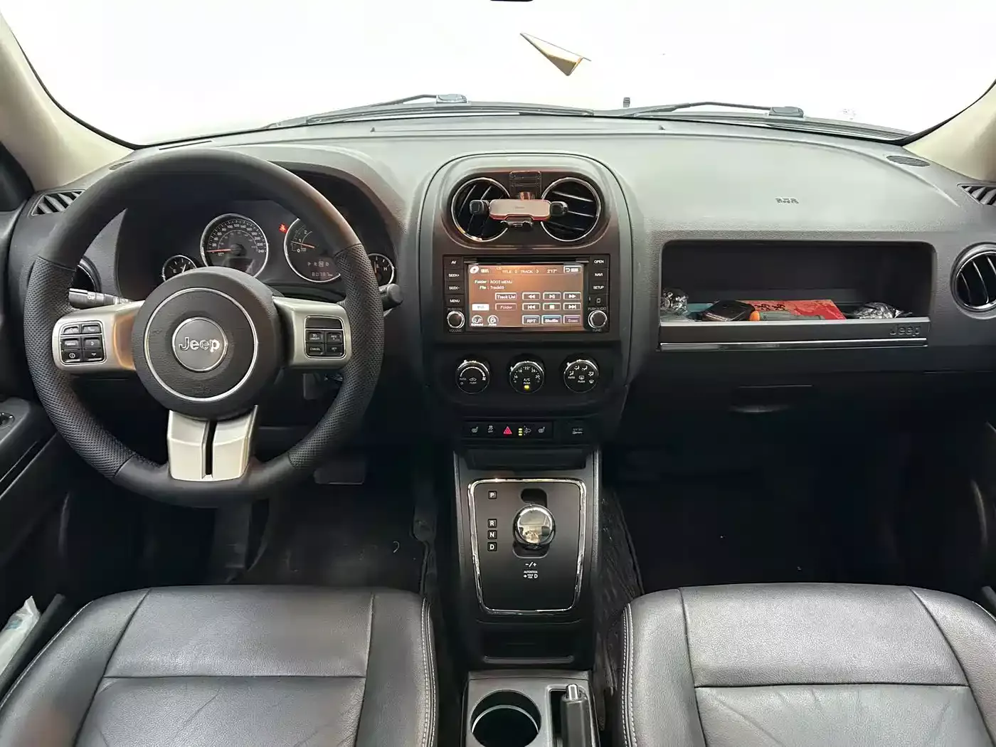 Jeep Patriot 2015 2.4L Luxury Navigation Edition фото 9