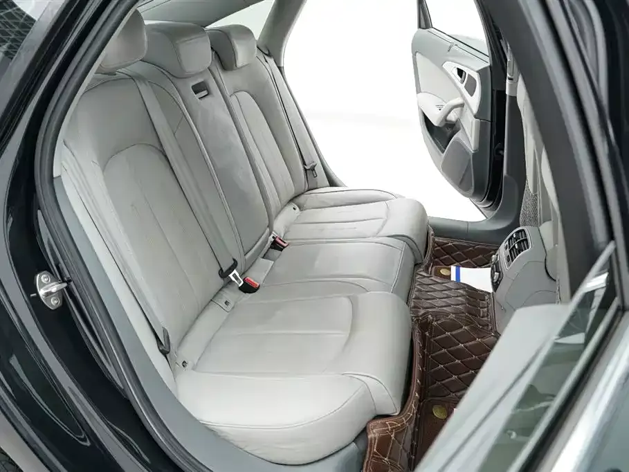 Audi A6L 2012 30 FSI Comfort фото 30