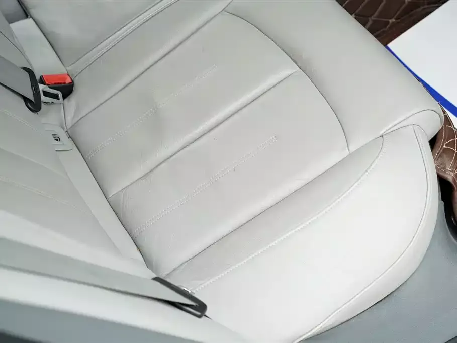Audi A6L 2012 30 FSI Comfort фото 31