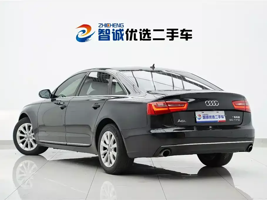 Audi A6L 2012 30 FSI Comfort фото 35