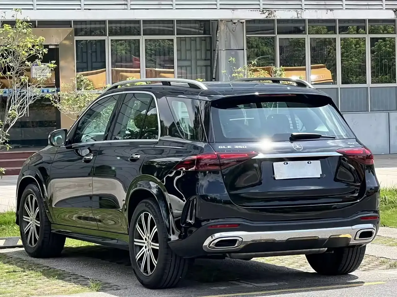 Mercedes-Benz GLE 2026 GLE 350 4MATIC Dynamic фото 6