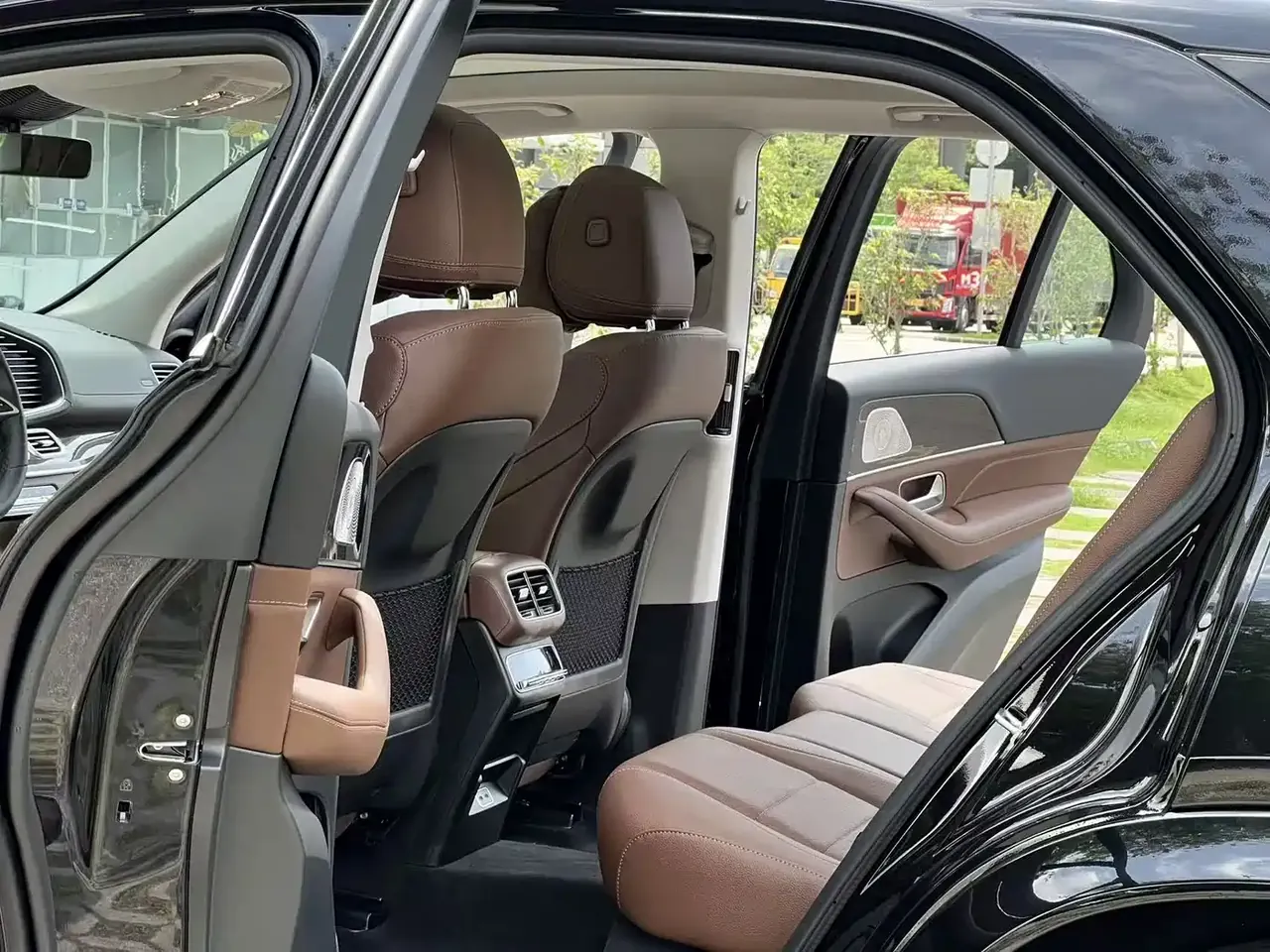 Mercedes-Benz GLE 2026 GLE 350 4MATIC Dynamic фото 11