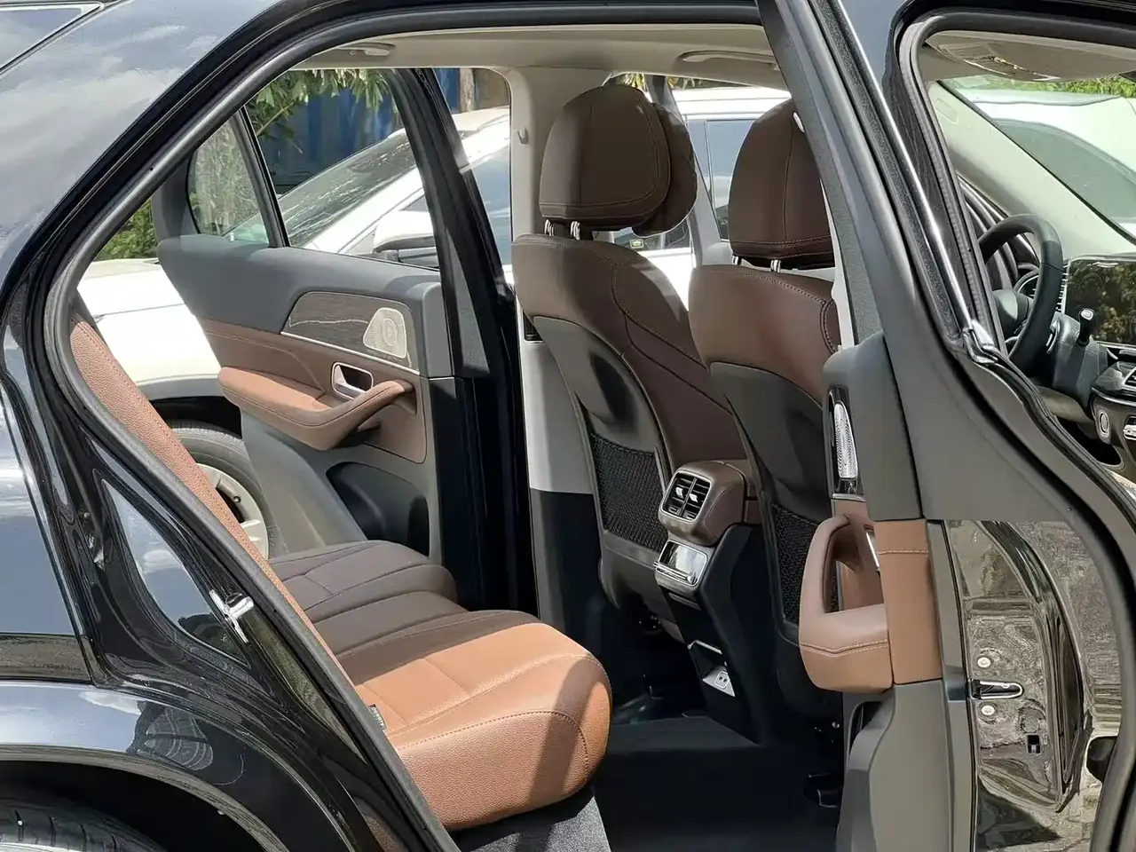 Mercedes-Benz GLE 2026 GLE 350 4MATIC Dynamic фото 13