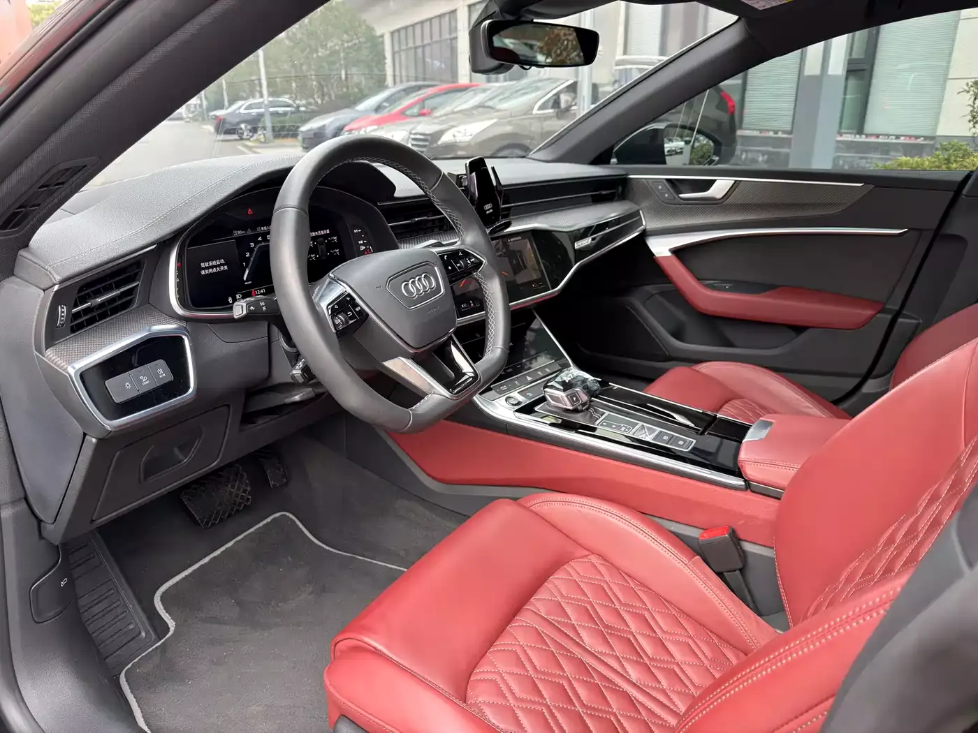 Audi A7L 2022 45 TFSI quattro S-line Black Warrior Edition фото 5