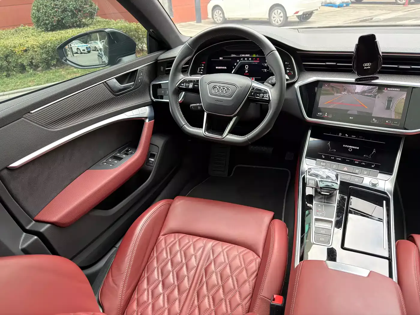 Audi A7L 2022 45 TFSI quattro S-line Black Warrior Edition фото 7