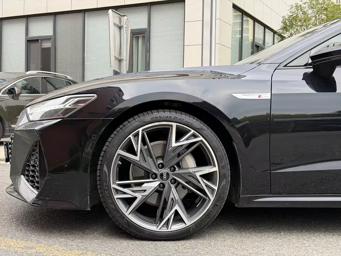 Audi A7L 2022 45 TFSI quattro S-line Black Warrior Edition фото 21