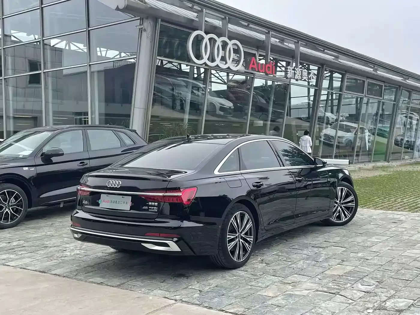Audi A6L 2023 45 TFSI quattro Premium Dynamic фото 7