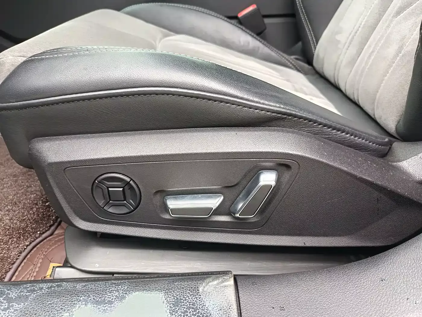 Audi A6L 2023 45 TFSI quattro Premium Dynamic фото 13