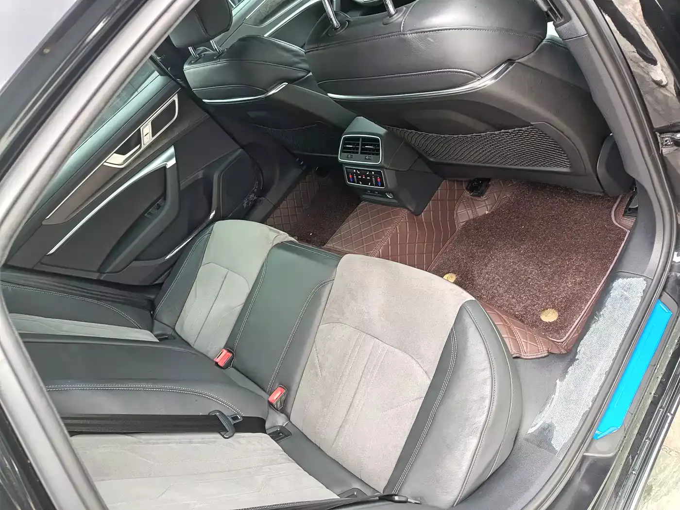 Audi A6L 2023 45 TFSI quattro Premium Dynamic фото 16