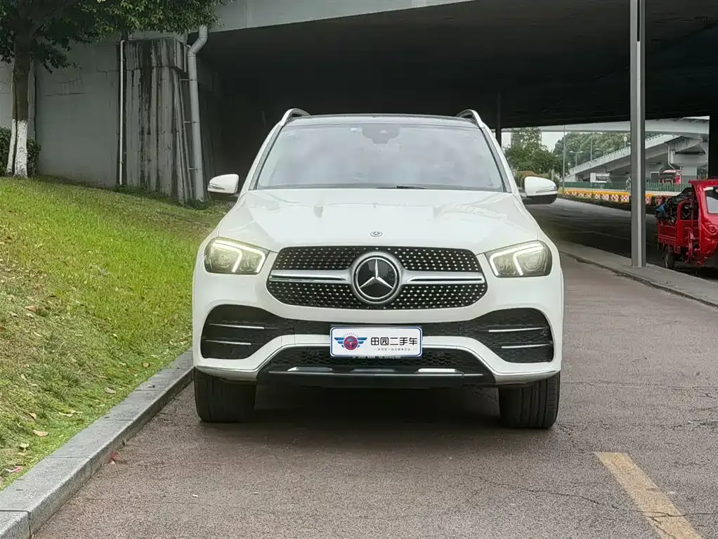 Mercedes-Benz GLE 2020 GLE 450 4MATIC Fashion фото 2