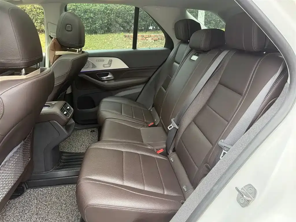 Mercedes-Benz GLE 2020 GLE 450 4MATIC Fashion фото 10