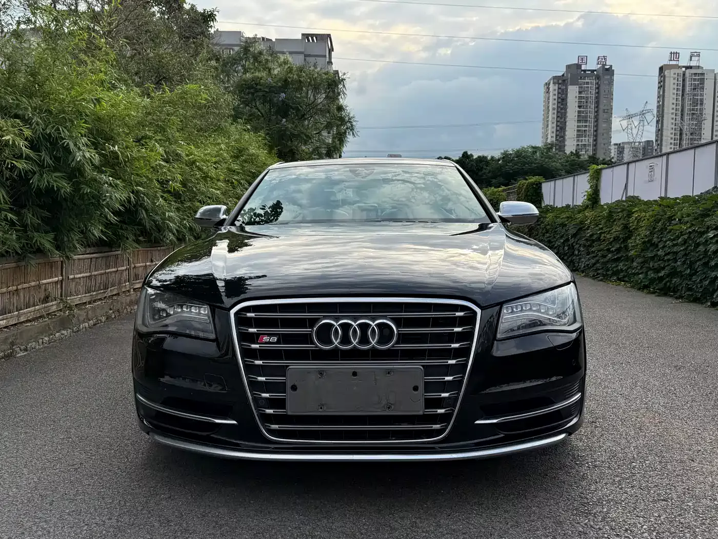 Audi S8 2014 S8 4.0TFSI quattro фото 3
