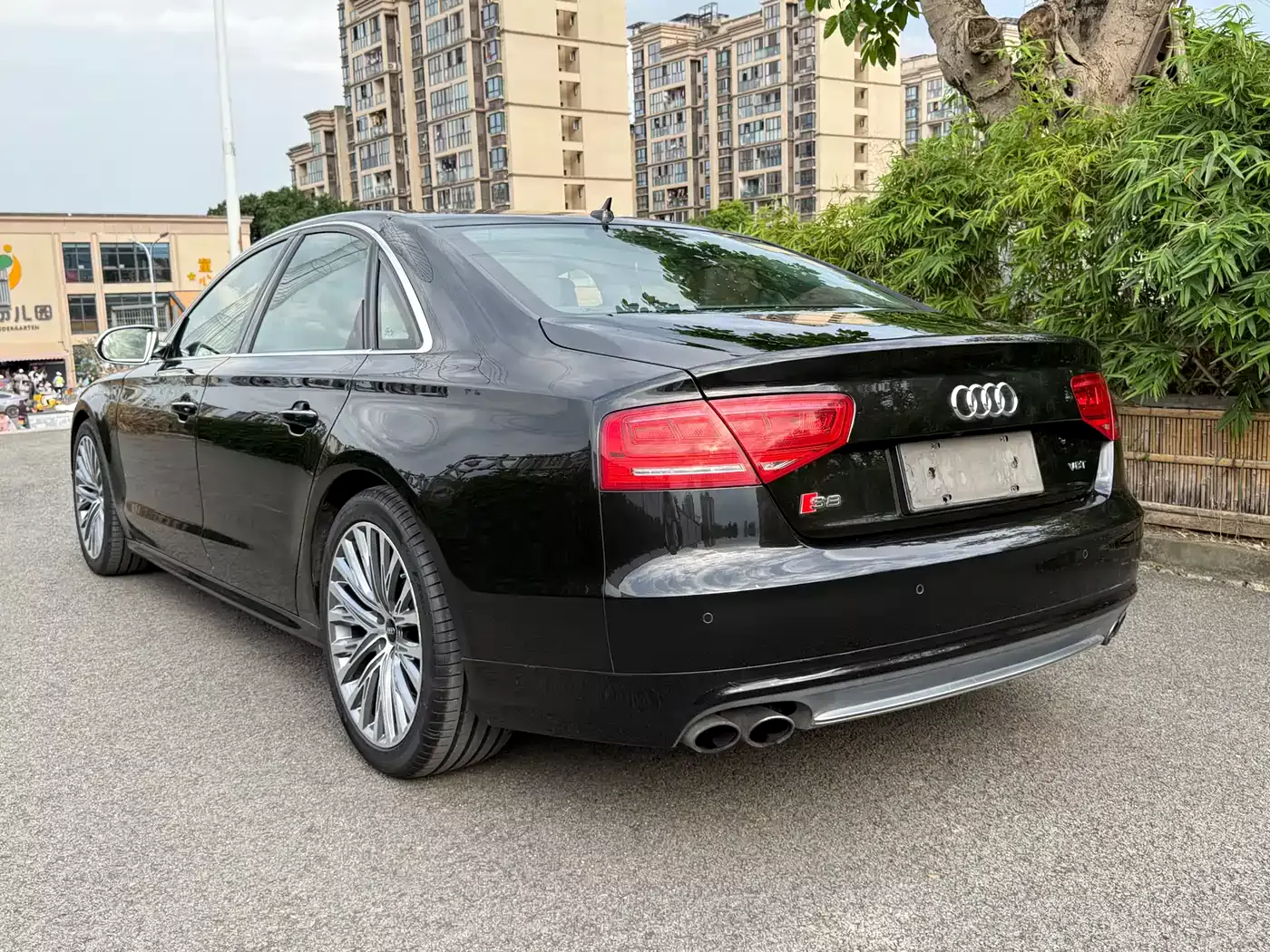 Audi S8 2014 S8 4.0TFSI quattro фото 4