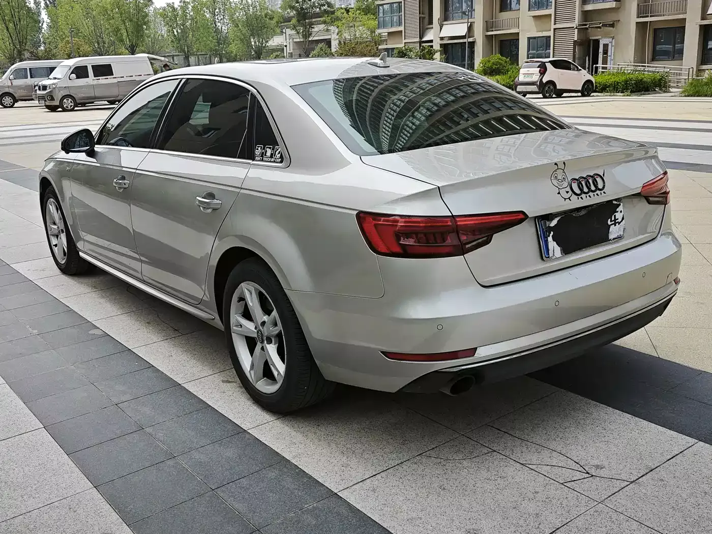 Audi A4L 2017 Plus 40 TFSI Fashion фото 11