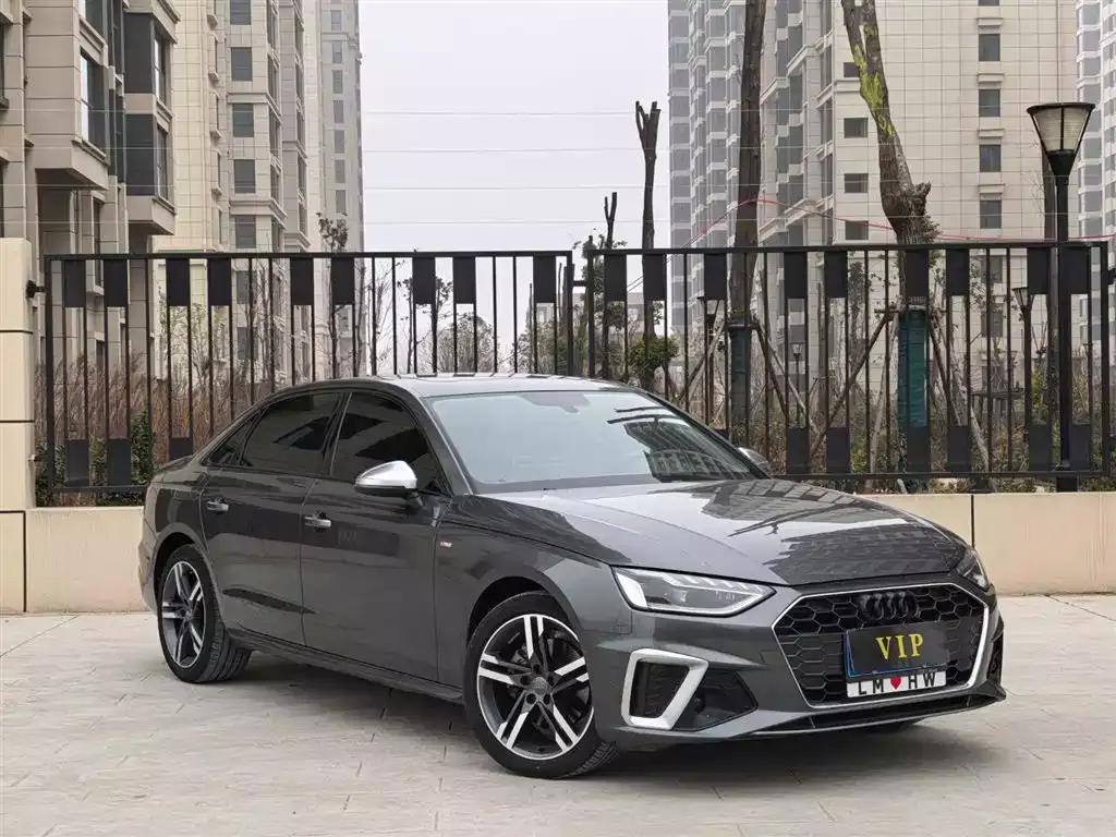 Audi A4L 2020 40 TFSI Luxury Dynamic фото 2