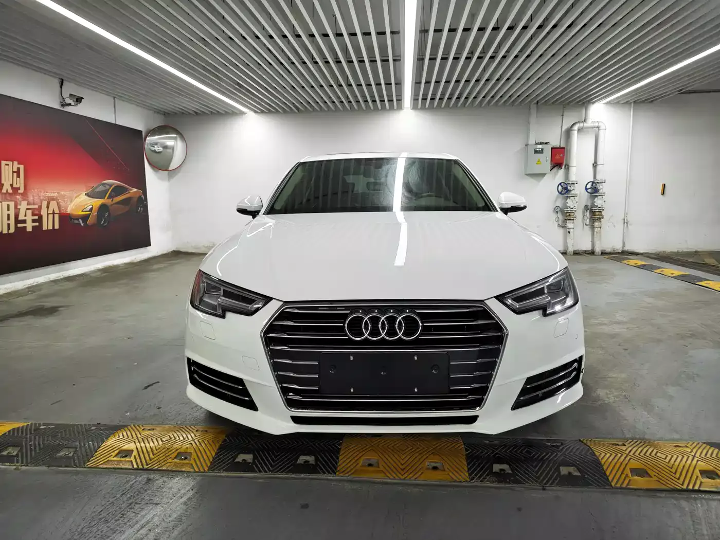 Audi A4L 2017 45 TFSI quattro Style Edition фото 2