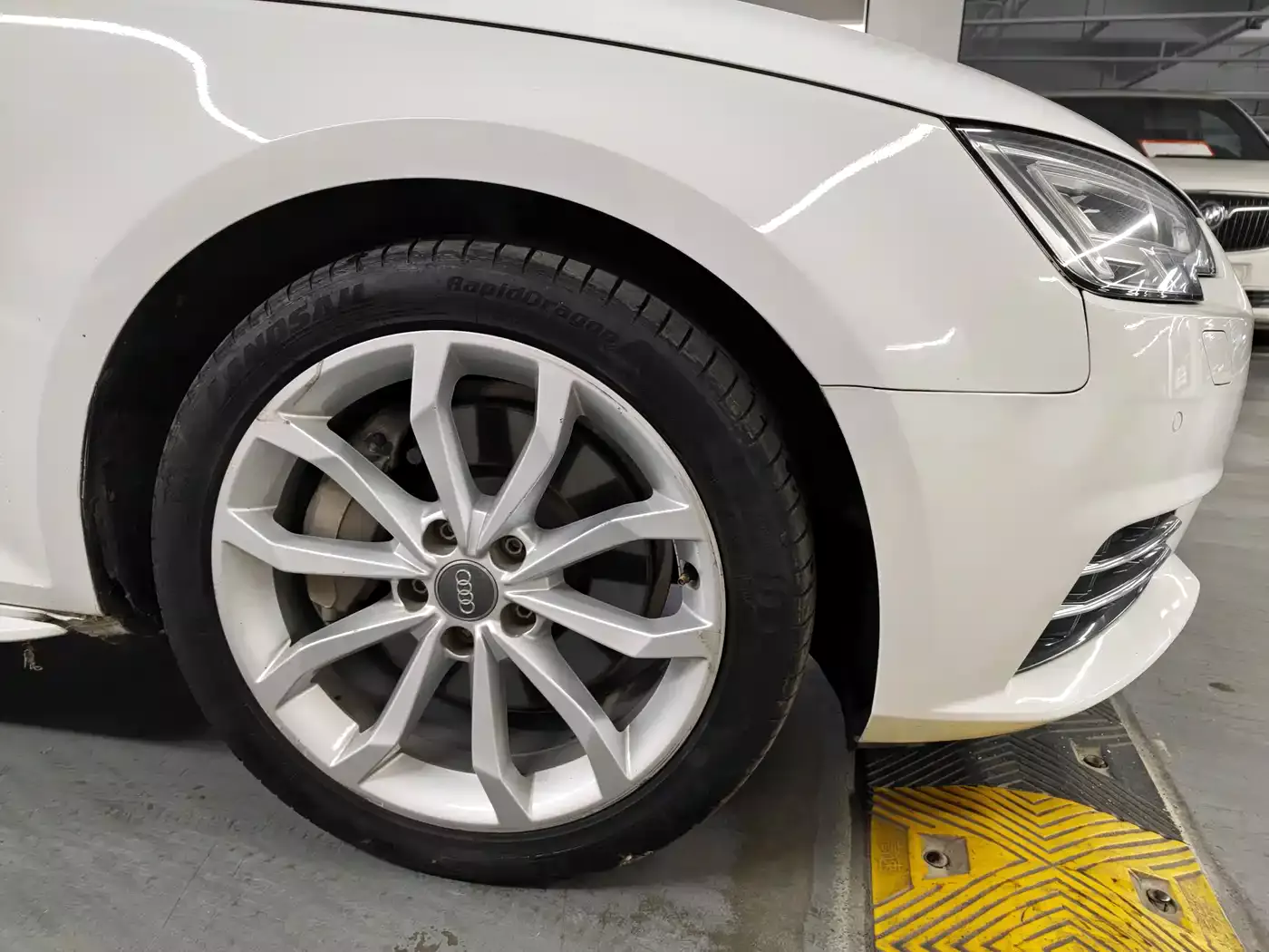 Audi A4L 2017 45 TFSI quattro Style Edition фото 14